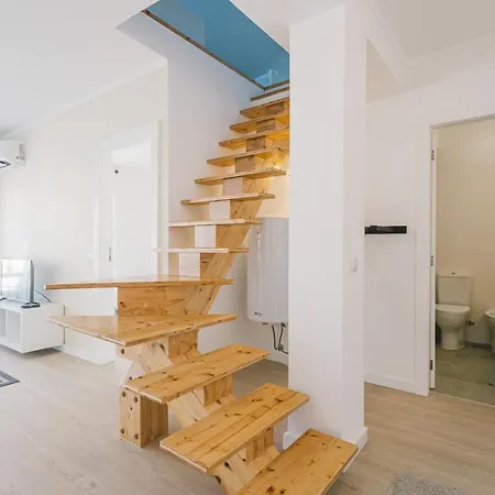 Best 50 - Beach House * Peniche