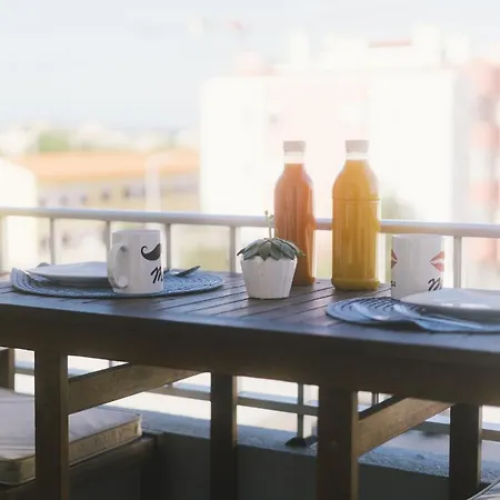 Best 50 - Beach House Peniche